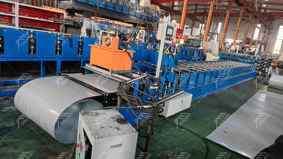 Máquina de moldeado de láminas de techo de corte hidráulico 3T con sistema de control PLC