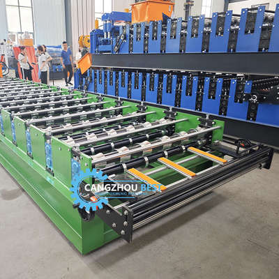 Máquina de moldeo de láminas de tejado trapezoidal de alta velocidad de Colombia