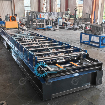 Máquina de moldeado automático de láminas de tejado de la costilla de alta velocidad