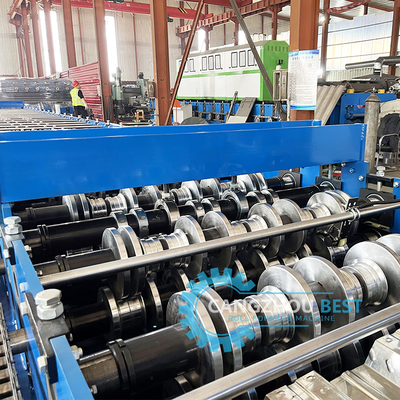 Fabricante de máquinas de moldeado de rodillos de suelo de cubierta de acero galvanizado