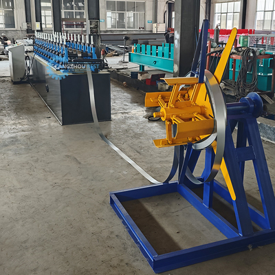 Máquina de moldeado de rodillos de corte y perforación hidráulica del canal principal