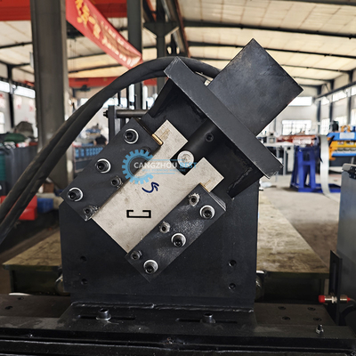 Máquina de moldeado de rodillos de corte y perforación hidráulica del canal principal