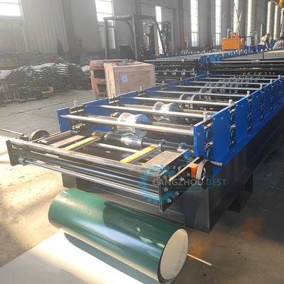 Máquina de moldeado de rollo de doble capa de cubierta de alta costilla automática