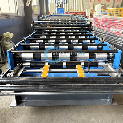Profile de acero galvanizado 686 762 Máquina de moldeado en frío de láminas de techo de doble capa