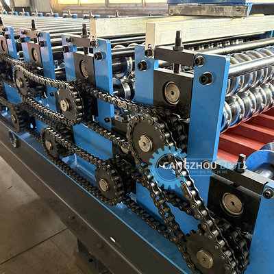 Profile de acero galvanizado 686 762 Máquina de moldeado en frío de láminas de techo de doble capa