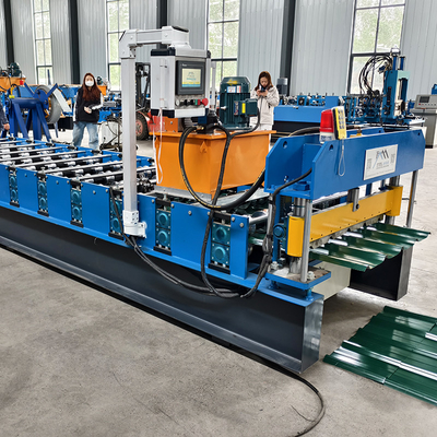 Durable 45# Rollers de acero Máquina de formación de techos metálicos con 3 kW de potencia de la estación hidráulica y 5.5 kW de potencia del motor principal