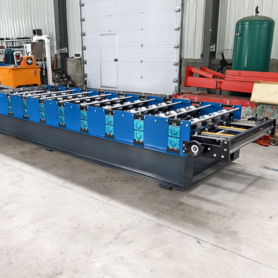 Durable 45# Rollers de acero Máquina de formación de techos metálicos con 3 kW de potencia de la estación hidráulica y 5.5 kW de potencia del motor principal