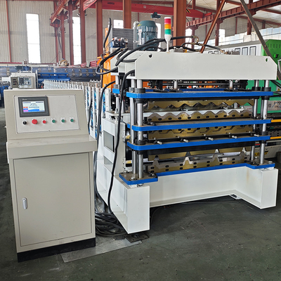 Canadá Popular Triple Layer Tile IBR Roofing Sheet Roll Forming Machine (Machina de moldeado de láminas para techos con tres capas)