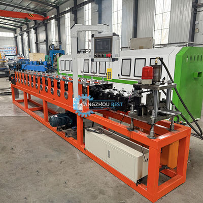 Máquina de moldeado de puertas con persianas de rodillo de alto rendimiento para control de acceso