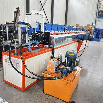 Máquina de Conformado en Frío de Puerta de Persiana Personalizable con Sistema Accionado por Cadena o Caja de Engranajes