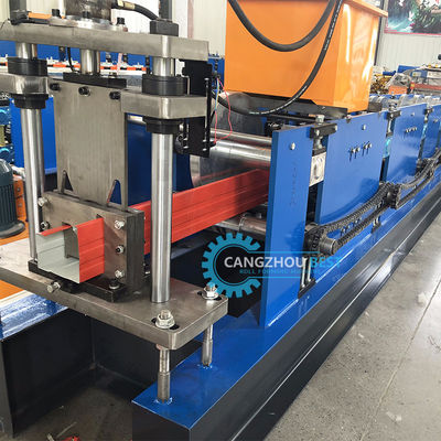 Máquina de moldeado de perfiles de canaletas de lluvia galvanizadas con control PLC