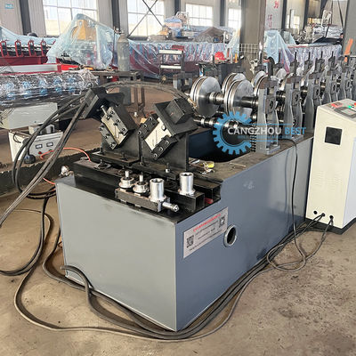 Máquina de moldeado de rodillos de perfiles U de doble línea personalizada para España