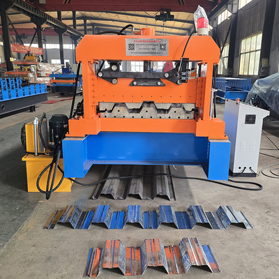 Máquina de moldeado de rodillos de cubierta de piso 1250mm Control PLC 22kw