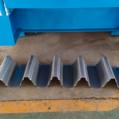 Máquina automática de conformado de rollos de láminas para pisos de cubierta metálica galvanizada