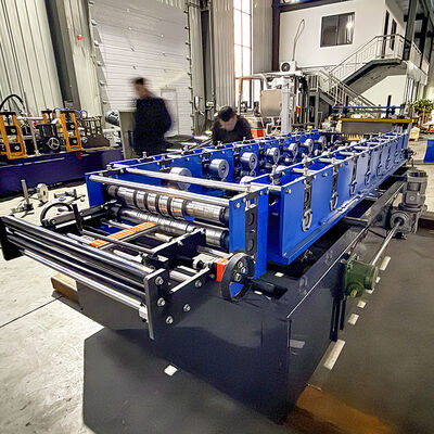 Costura derecha auto Kr24 portátil de la cerradura del uno mismo del perfil de acero que hace el rollo que forma la máquina