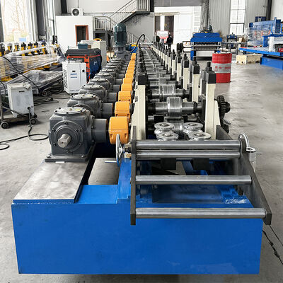 Máquina de conformado de rodillos para tubos de soldadura láser de corte de alta velocidad sin paradas para perfiles de acero de 20x20-40x40 mm